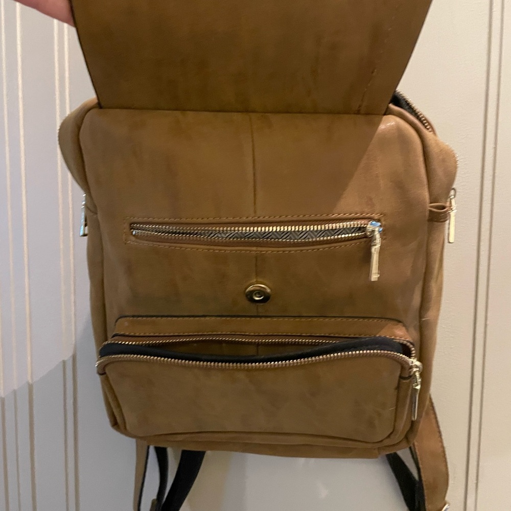 Steve Madden Backpack - Picture 3 of 3
